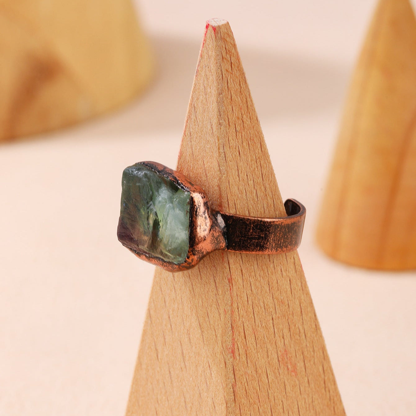 Vintage Style Natural Green Fluorite Open End Ring